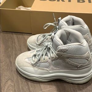 Yeezy Desert Boot Salt